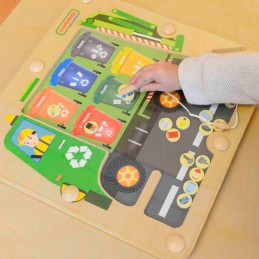 MASTERKIDZ Tablica Magnetyczna Segregowanie Odpadów Ciężarówka do Recyklingu Montessori