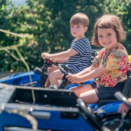 FALK Traktor na Pedały New Holland T8 z Łyżką i Przyczepą 3-7 lat